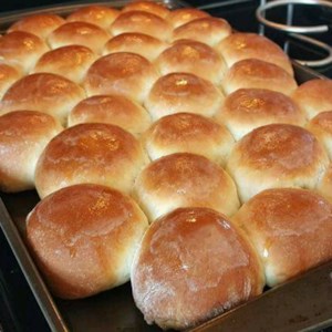 Homemade yeast rolls